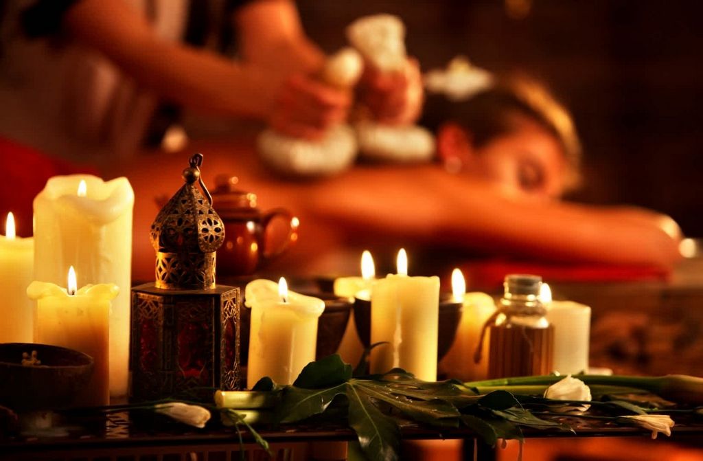 Couples Massage Therapy: Just How Loosening Up Together Reinforces Your Partnership